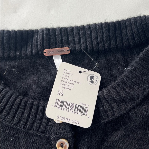 NWT Free People Nocturnal Solid Cashmere Wool Cardigan Button Down Black XS $128 - Picture 8 of 10